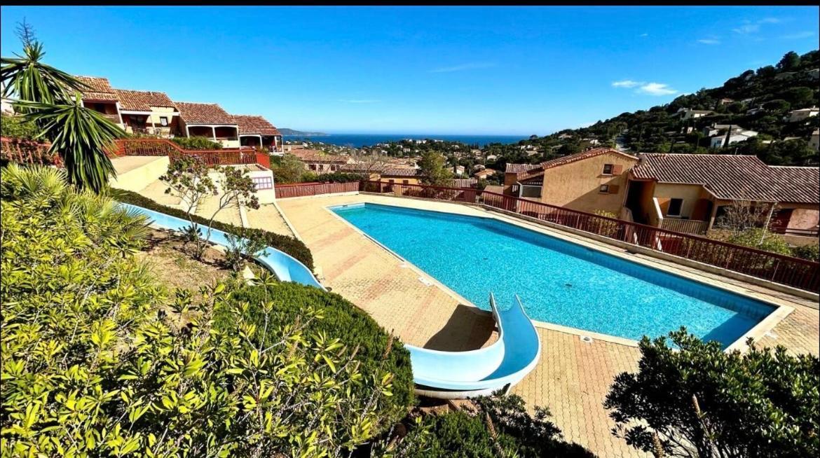 Terrasse De 30m2 Vue Mer Panoramique 1 Chambre Cavalaire-sur-Mer